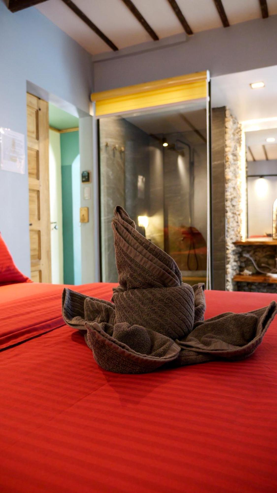 Rockinnest Hotel El Nido Exterior photo